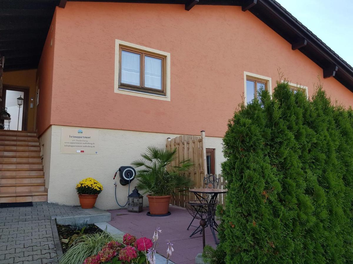 Ferienappartement Am Nadenberg 林登贝格 外观 照片